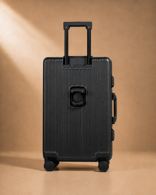 Porthcurno Aluminium Frame Front-Opening Cabin Suitcase with USB Port - 20-28 Inch — view 3