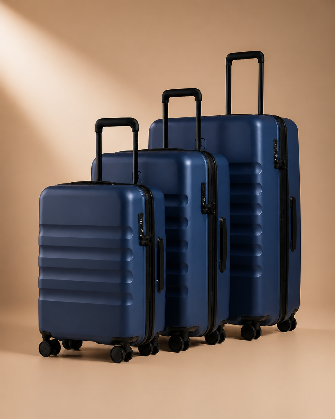 Staithes 3 Piece Hard Shell Suitcase Set in Navy Blue - 20/24/28 Inch