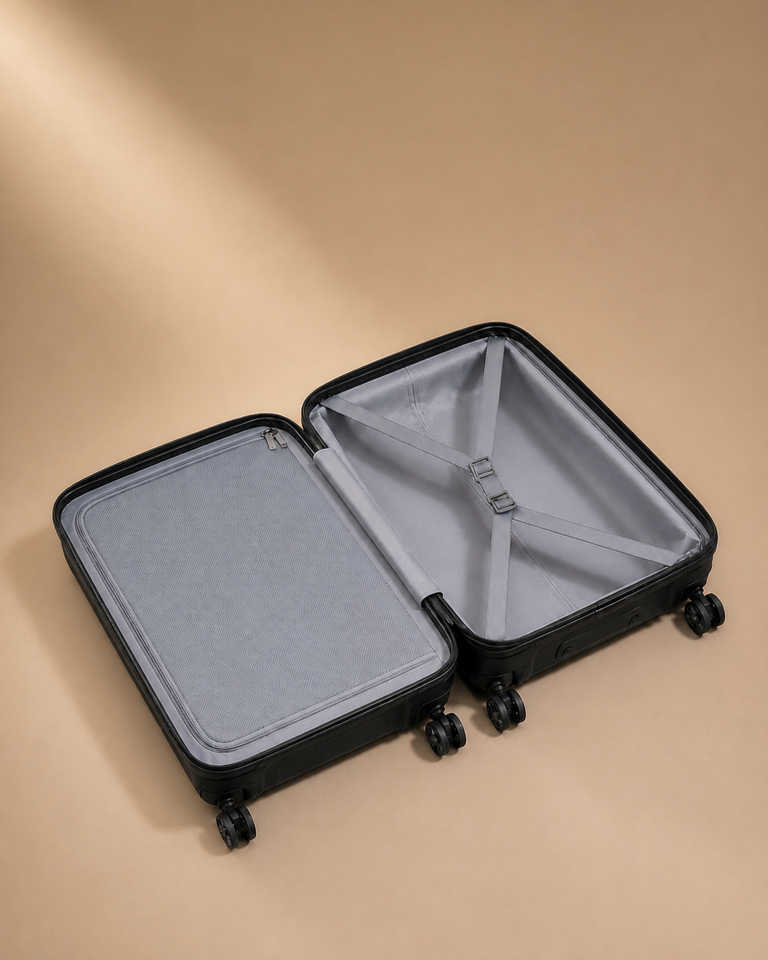 Bamburgh Large Capacity Hard Shell Cabin Suitcase - 20/24/28 Inch - Open Interior View