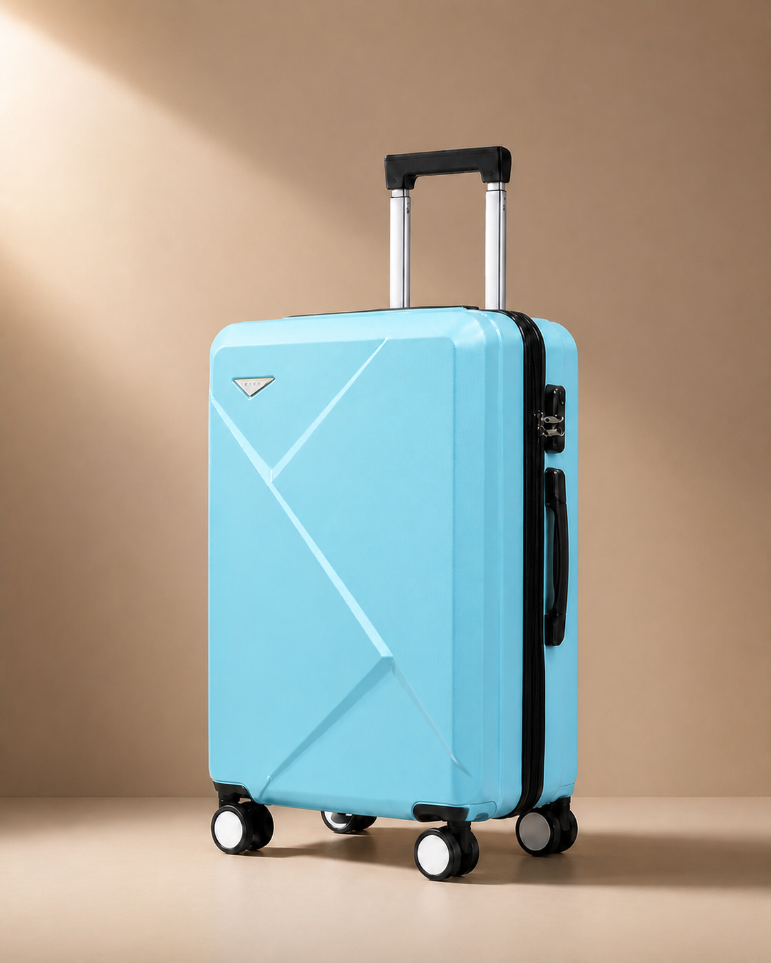 Beadnell Lightweight Cabin Suitcase - 20/24/28 Inch in Blue