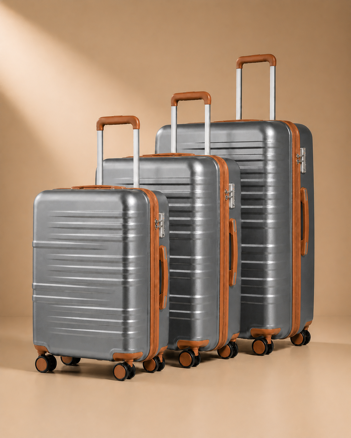 Harlech 2/3 Piece Hard Shell Suitcase Set - 20/24/28 Inch in Grey