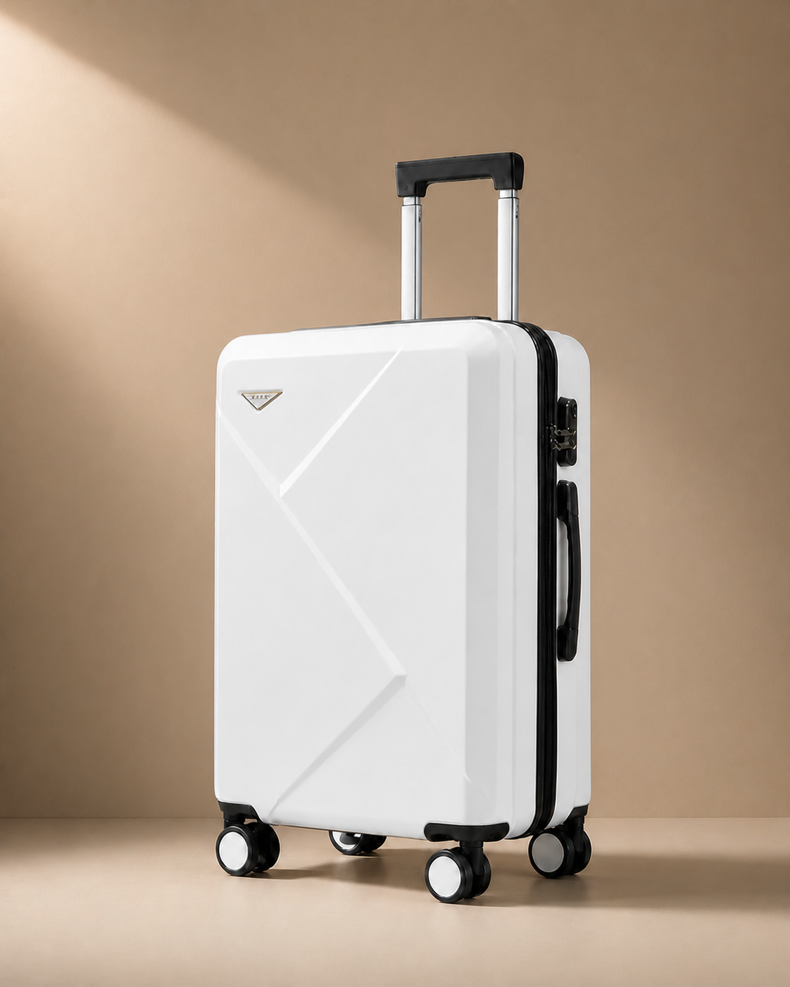 Beadnell Lightweight Cabin Suitcase - 20/24/28 Inch in White