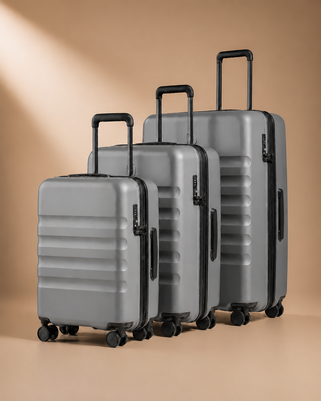 Staithes 3 Piece Hard Shell Suitcase Set in Grey - 20/24/28 Inch