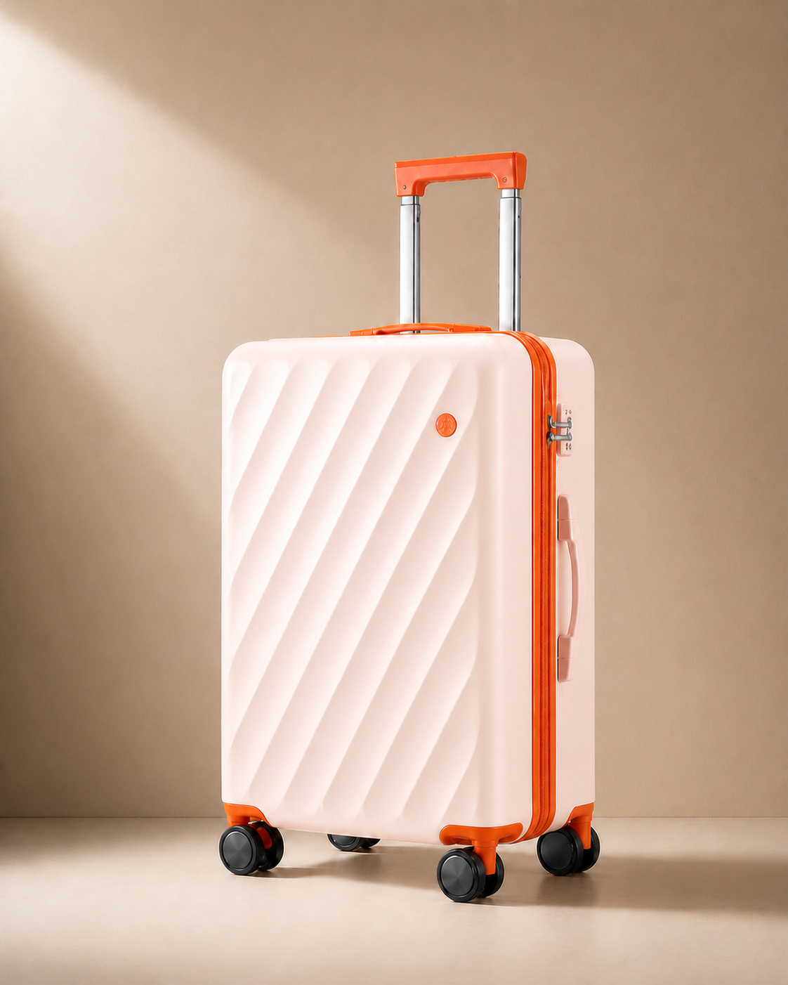 Sandsend Large Capacity Cabin Suitcase in Orange