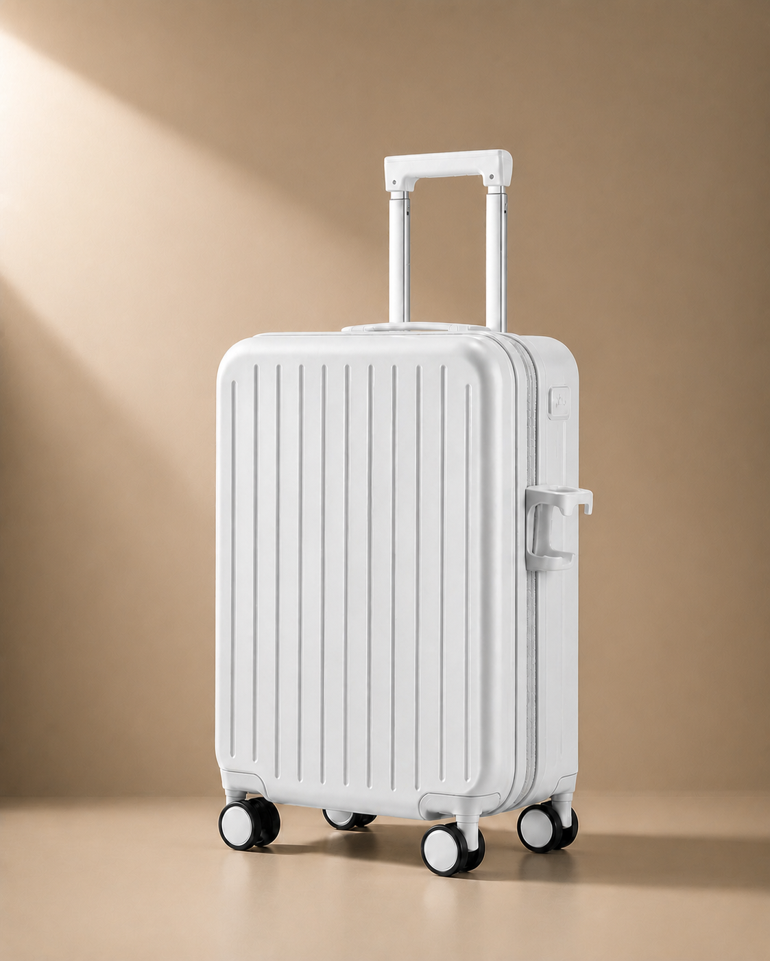Gunwalloe silver cabin suitcase with cup holder and smooth spinner wheels