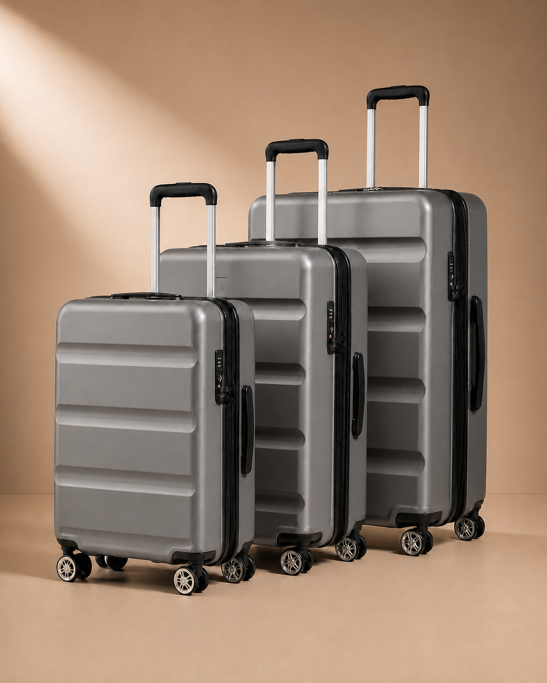 Amroth 3 Piece Hard Shell Suitcase Set in Grey, premium hard shell luggage set with 19, 24 and 28 inch suitcases.