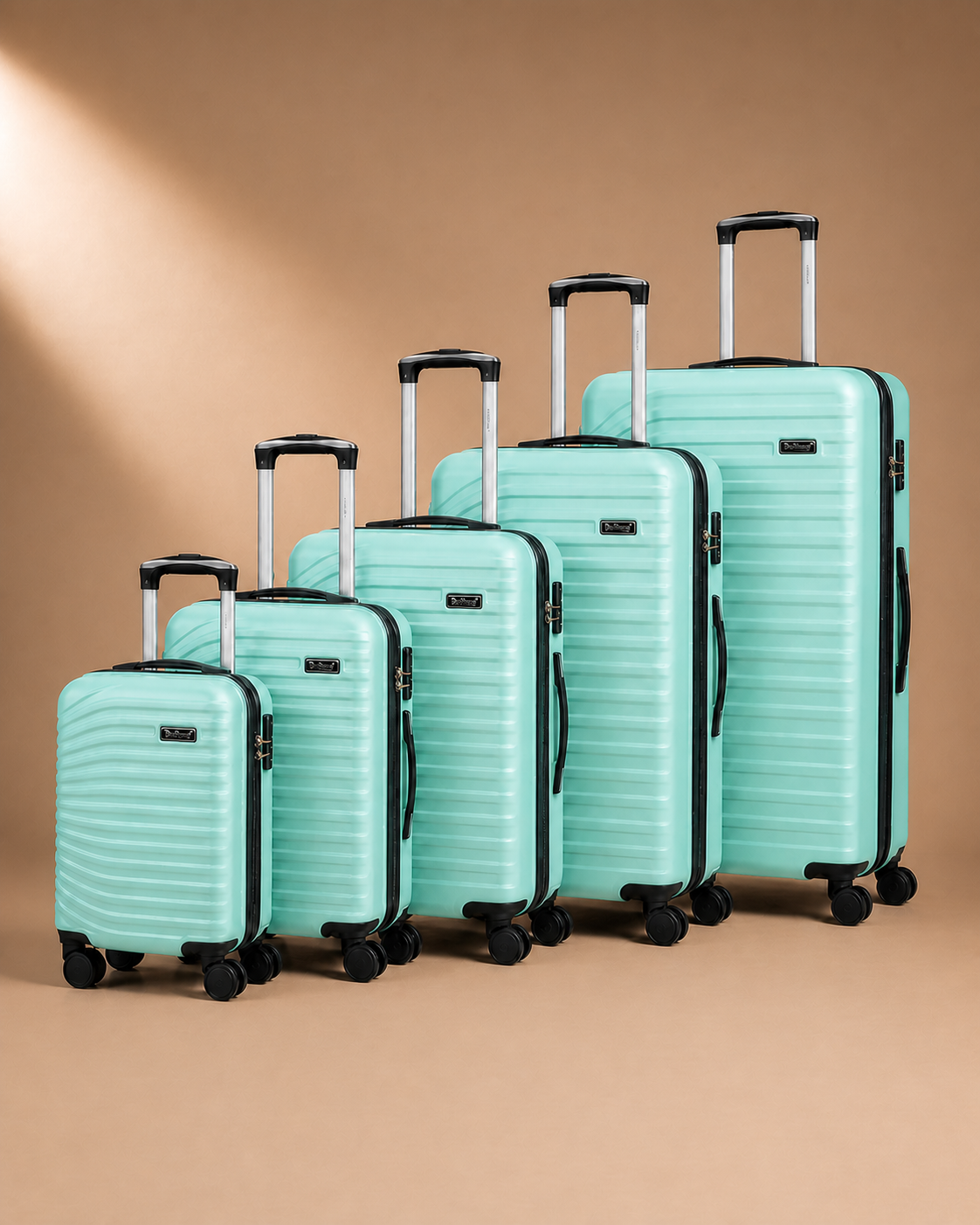 Portree 5 Piece Hard Shell Suitcase Set - 18/20/26/29/32 Inch in Turquoise - premium cleaned studio product photo