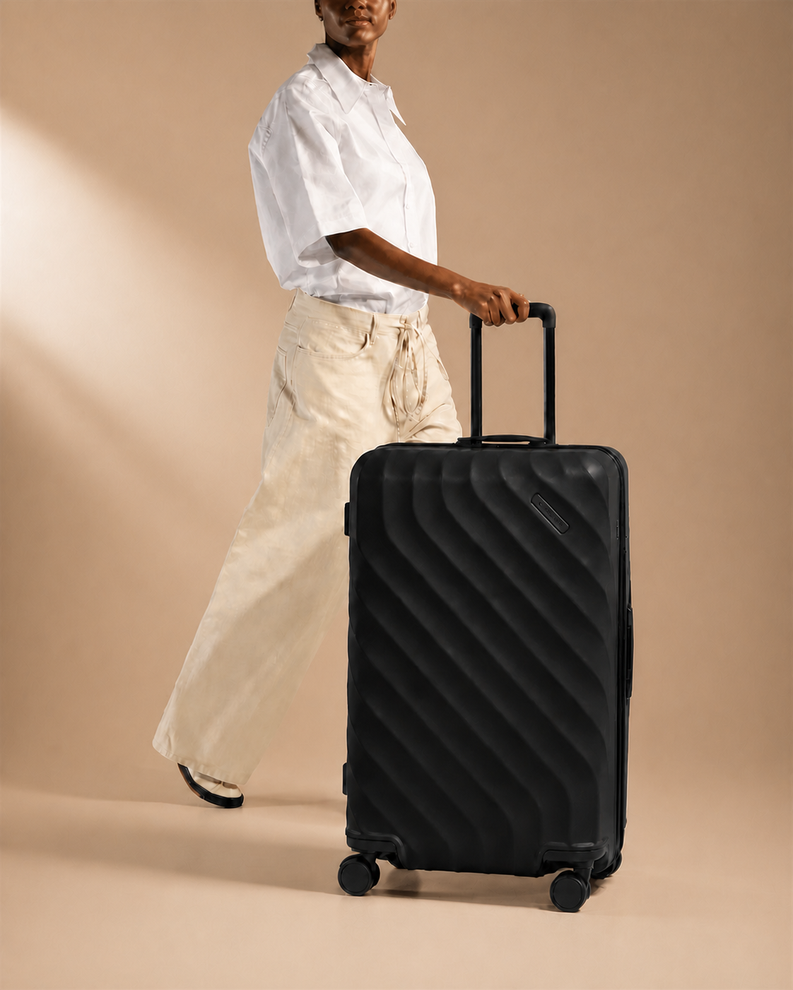Ullswater Large Capacity Hard Shell Cabin Suitcase - 20/24/26 Inch