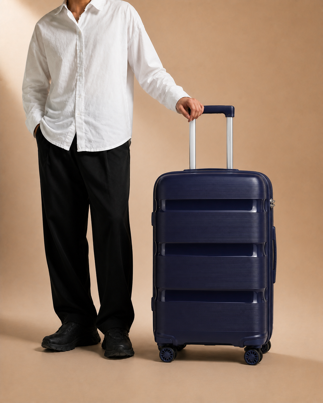 Aberaeron 3 Piece Hard Shell Suitcase Set with Travel Bag - 14/20/24/28 Inch — view 2