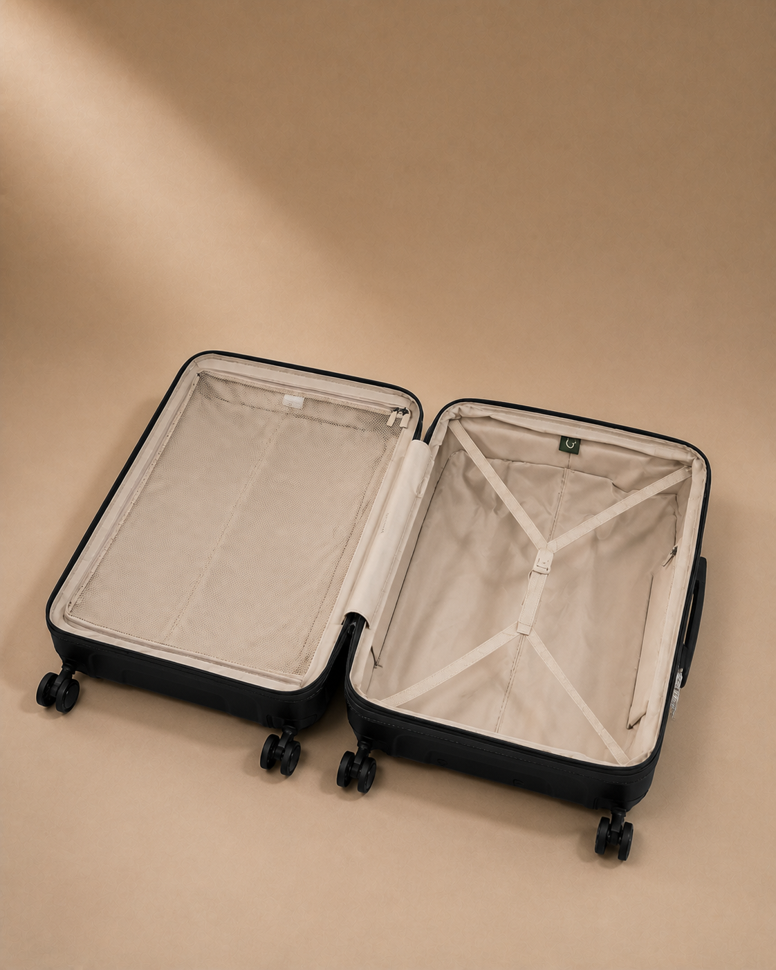 Winchelsea Lightweight Hard Shell Cabin Suitcase - 20/24/28 Inch with Combination Lock — view 2