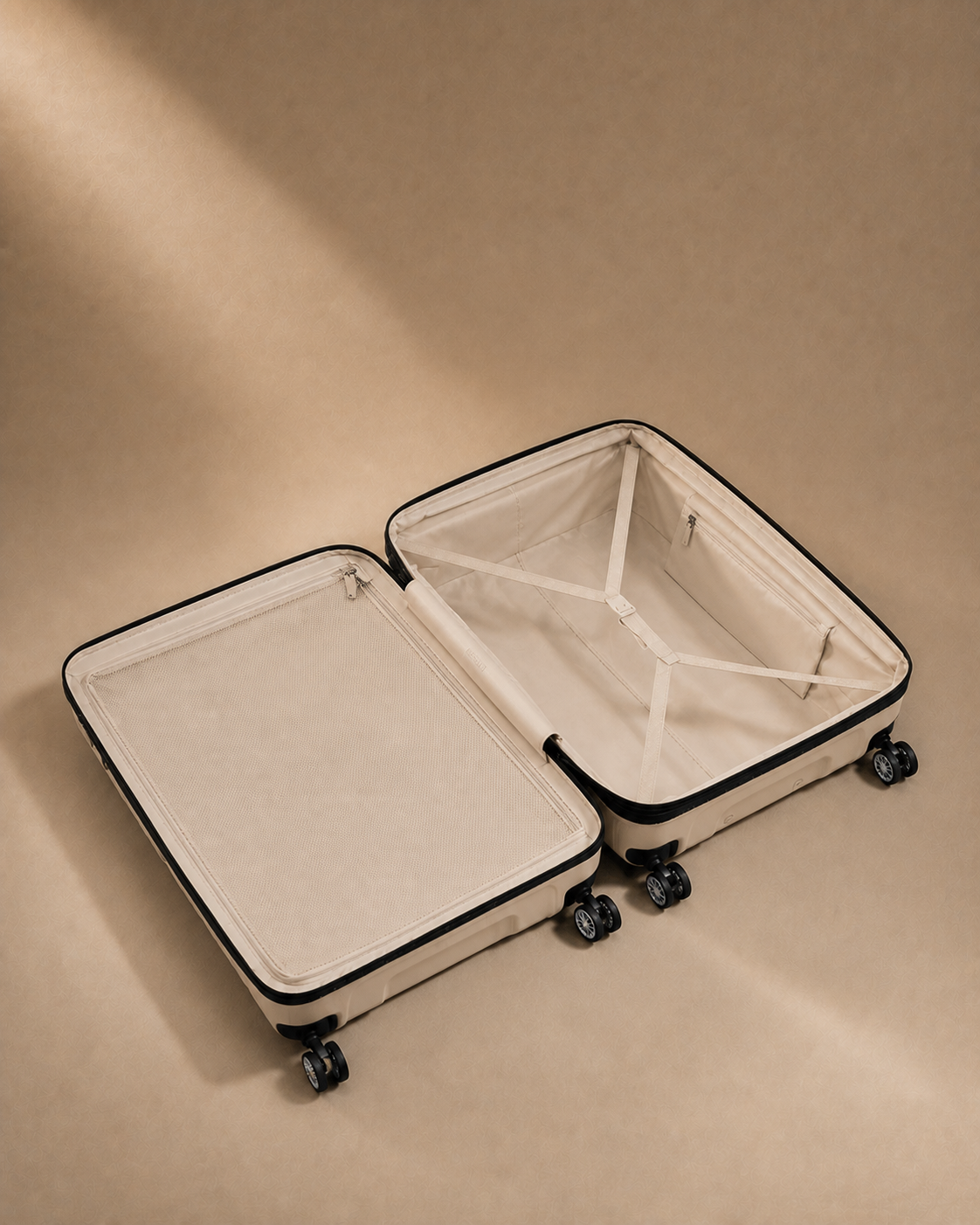 Exmouth Hard Shell Cabin Suitcase - 19/24/28 Inch — view 2