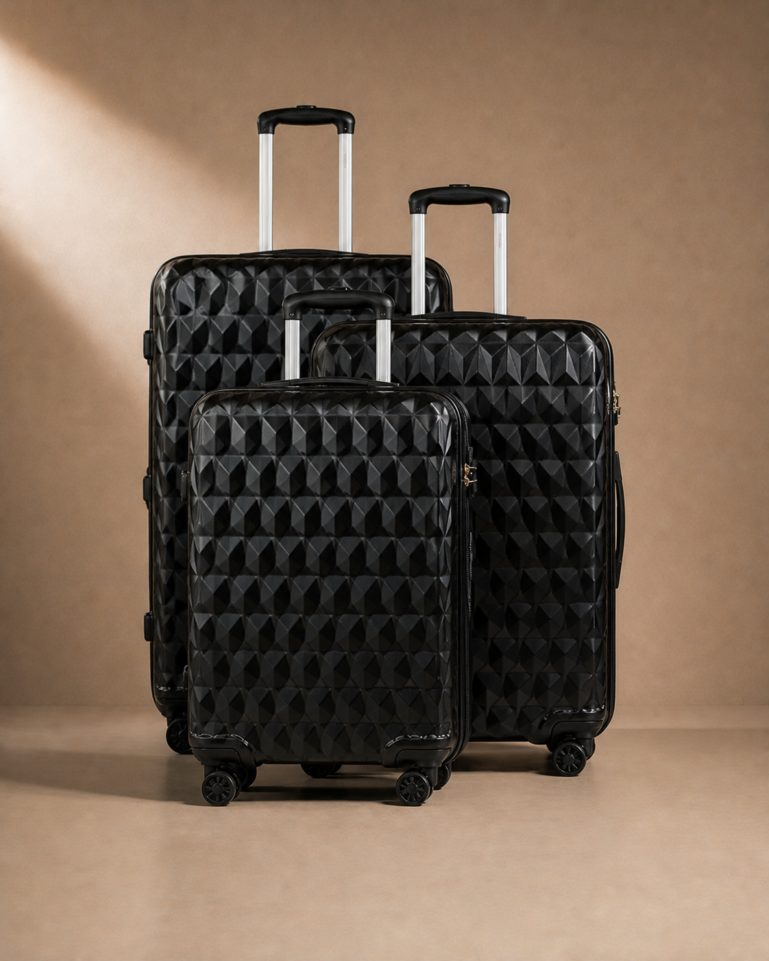 Cemaes 3 Piece Suitcase Set with Travel Bag — view 3