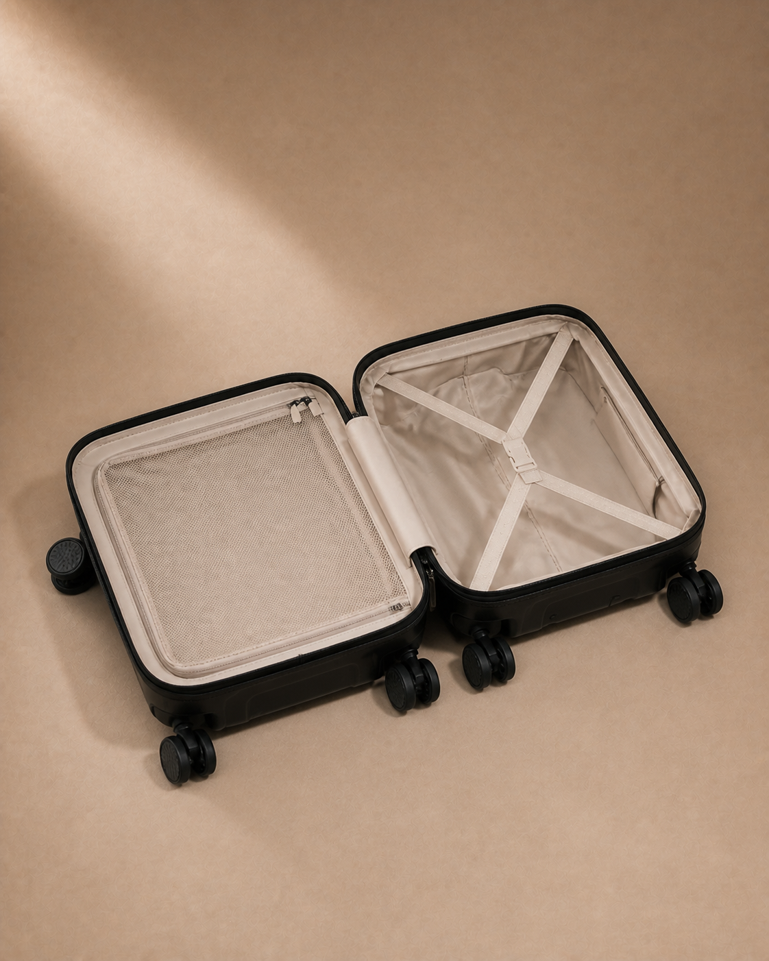 Craster Leather 14 Inch Travel Makeup Case — view 3