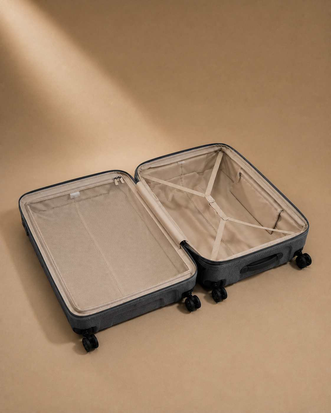 Pittenweem Expandable Suitcase — view 2