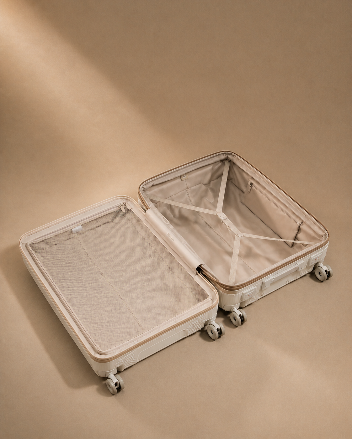 Studland Large Capacity Aluminium Frame Cabin Suitcase - 20-28 Inch — view 2