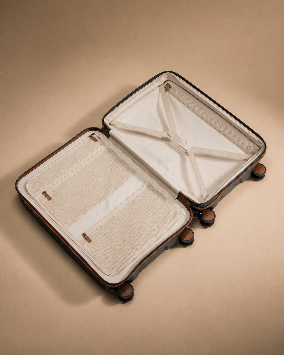 Morar Lightweight 3 Piece Hard Shell Suitcase Set - 20/24/28 Inch — view 3