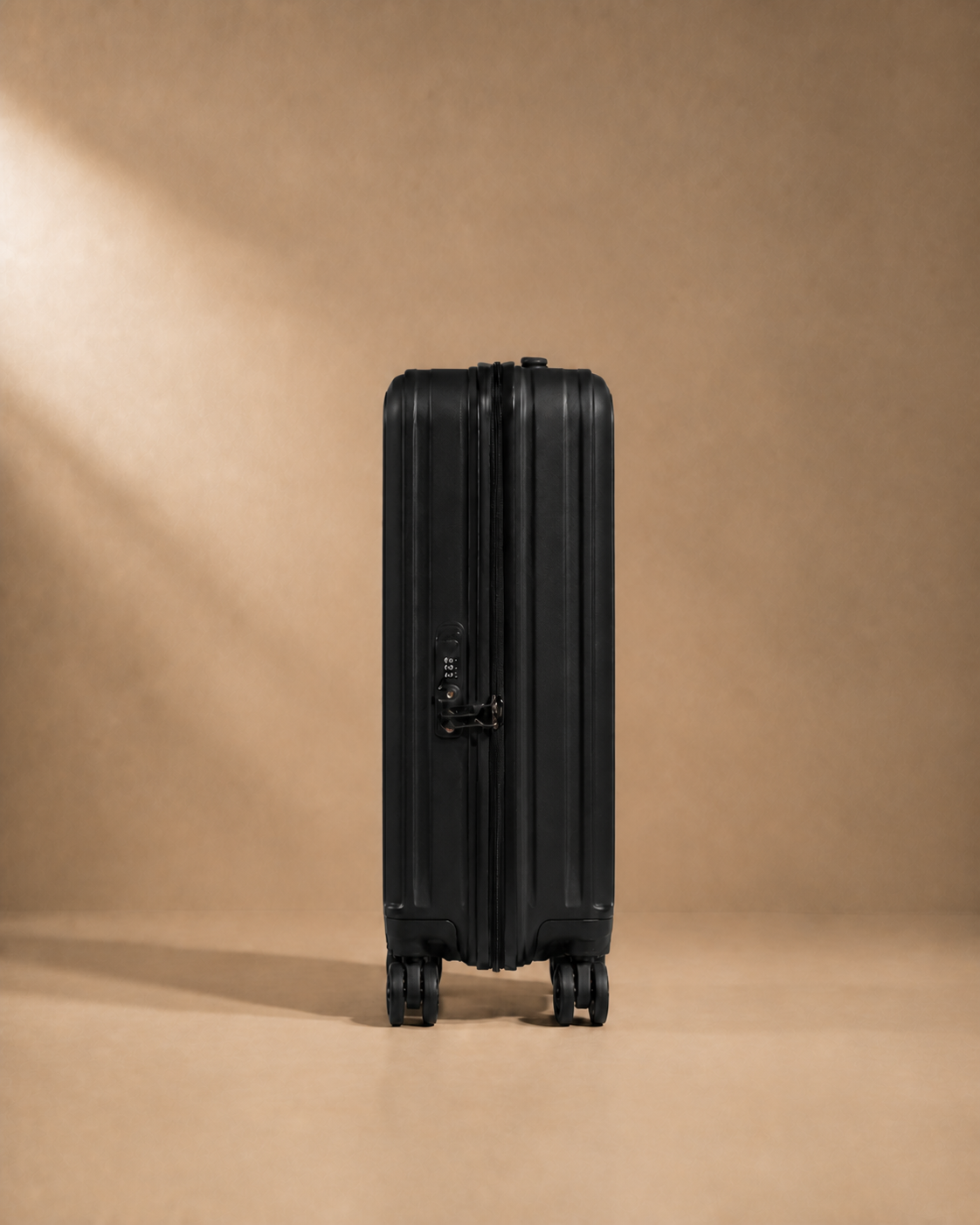 Kimmeridge Kids Cabin Suitcase - 20 Inch — view 3
