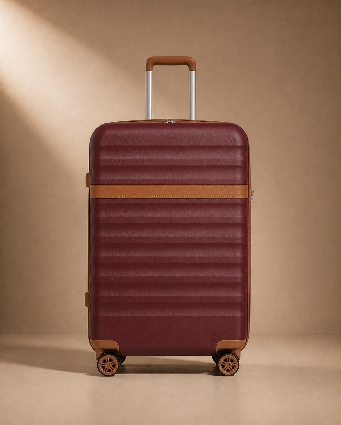 Laugharne 3 Piece Hard Shell Suitcase Set - 20/24/28 Inch — view 3