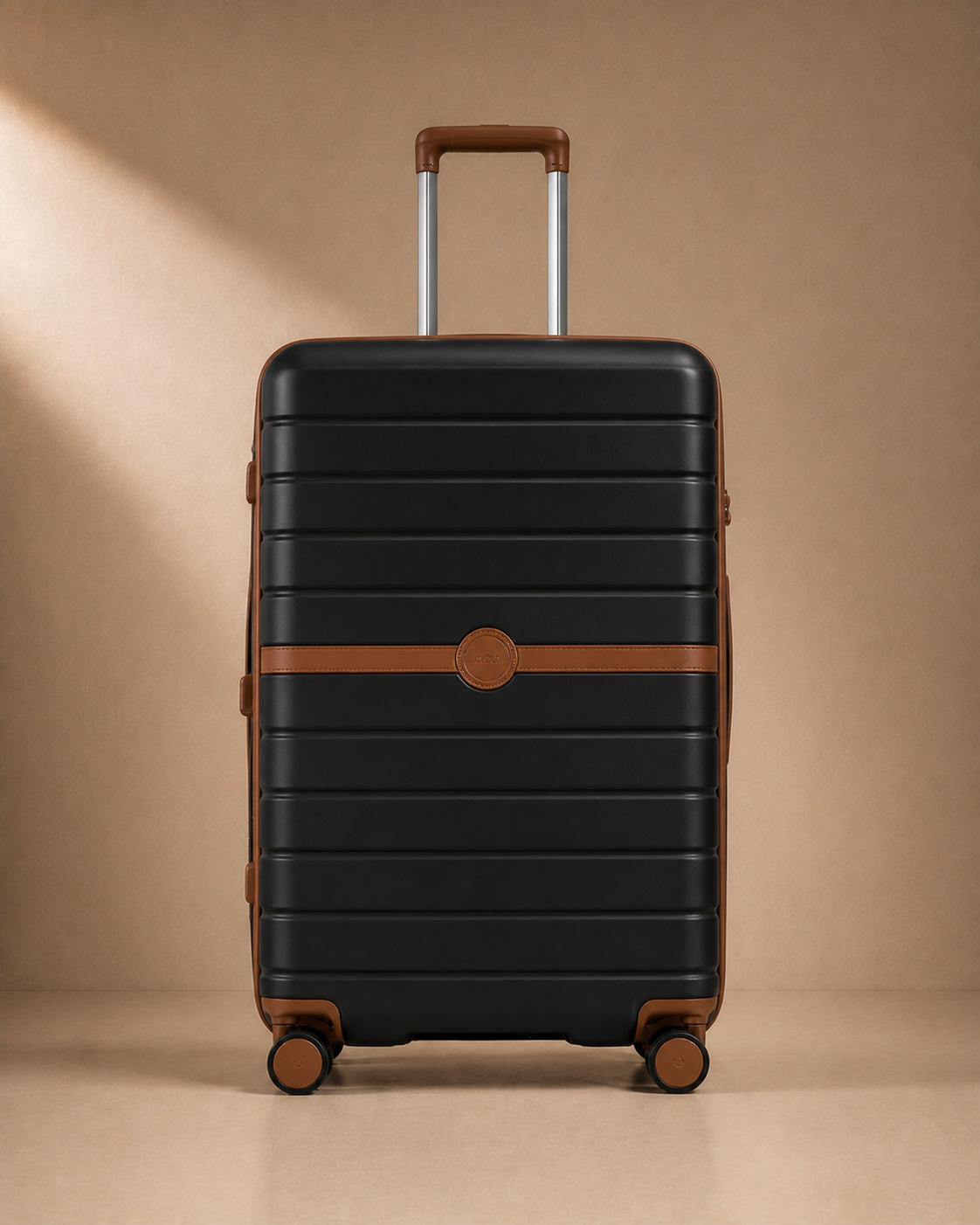 Morar Lightweight 3 Piece Hard Shell Suitcase Set - 20/24/28 Inch — view 5