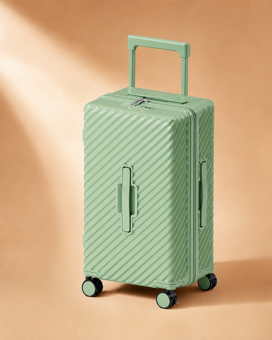 Portloe Cabin Suitcase with Cup Holder - 20-28 Inch with USB Port — view 14
