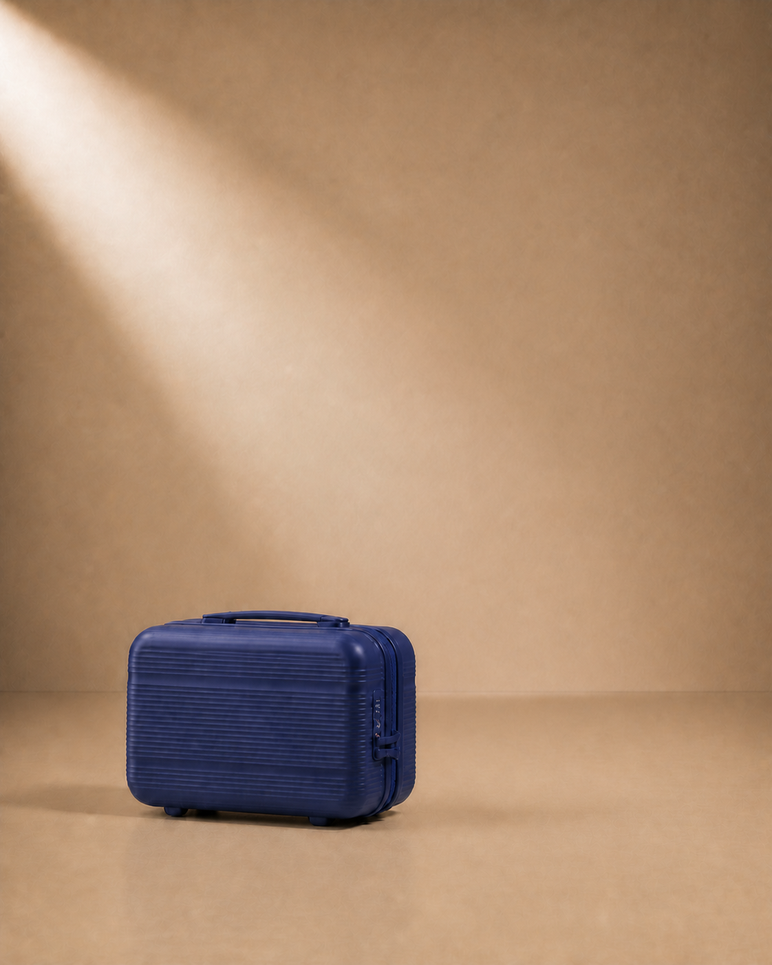 Trebah Travel Makeup Case with Vanity Case - 13/20 Inch in Deep Blue