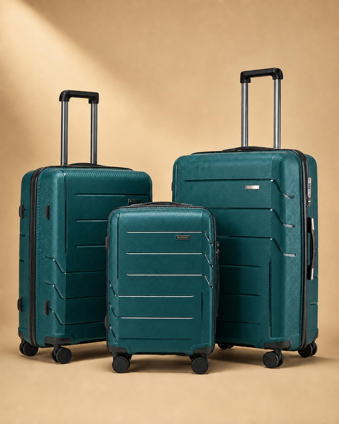 Tobermory 3 Piece Hard Shell Suitcase Set - 20/24/28 Inch in Green