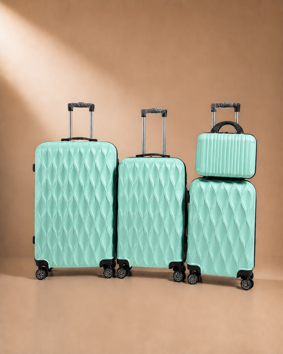 Anstruther Carry-On 4 Piece Hard Shell Suitcase Set with Travel Bag in Green