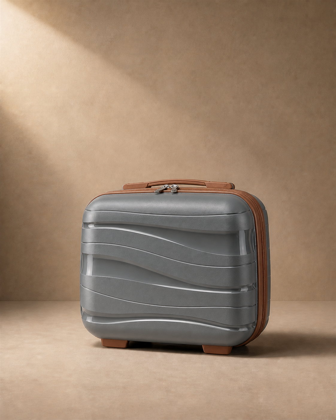 Housel Lightweight 14 Inch Hard Shell Travel Makeup Case in Grey