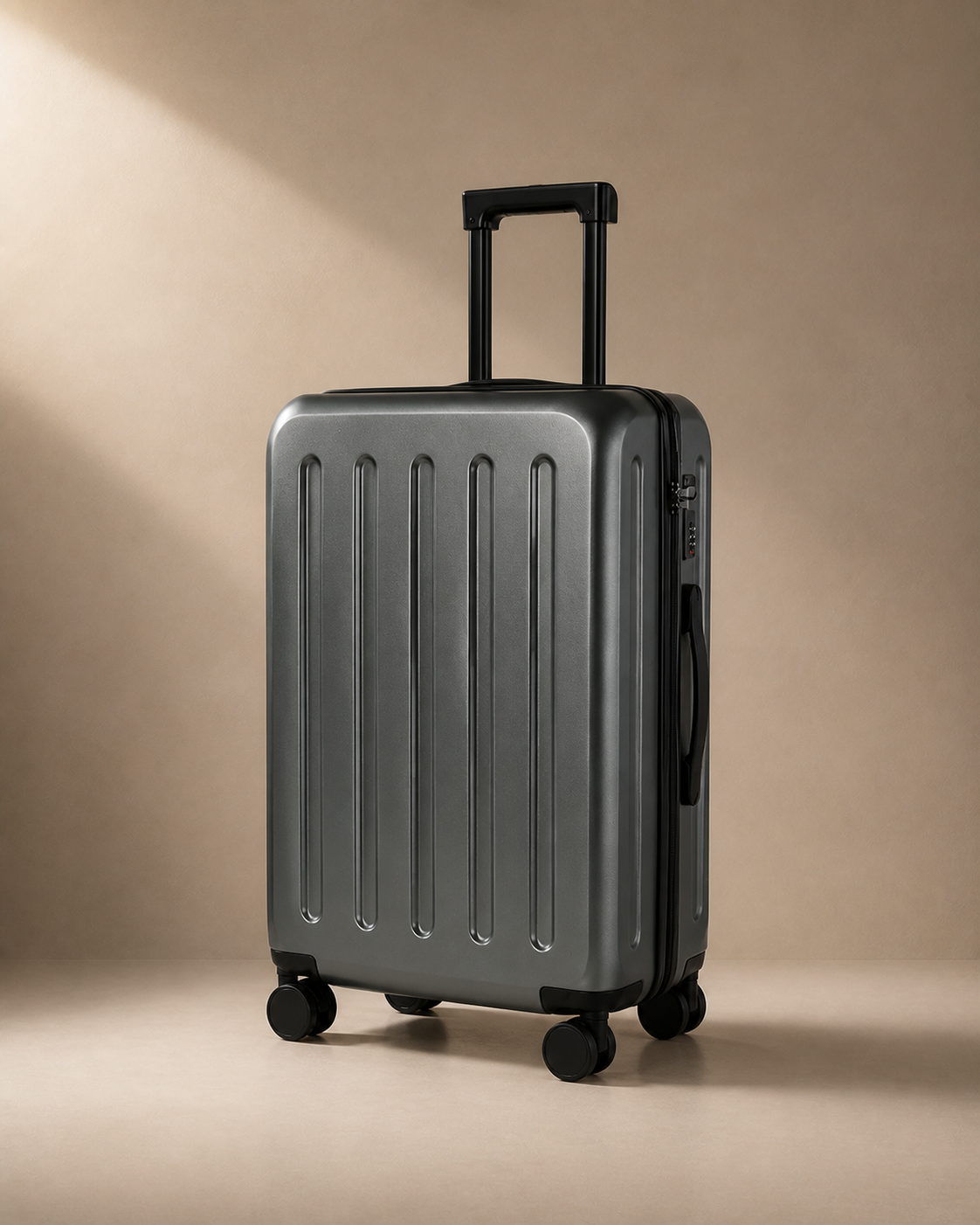 Dittisham Hard Shell Cabin Suitcase - 20/24/26 Inch in Grey