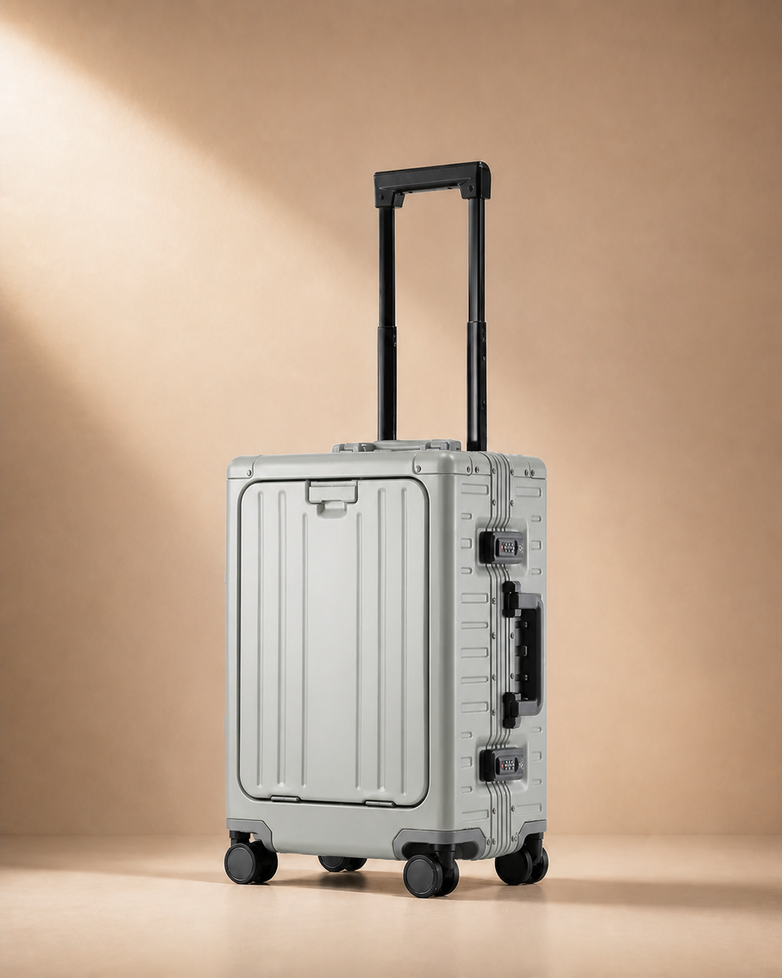 Instow Front-Opening Cabin Suitcase - 20/24 Inch in Grey