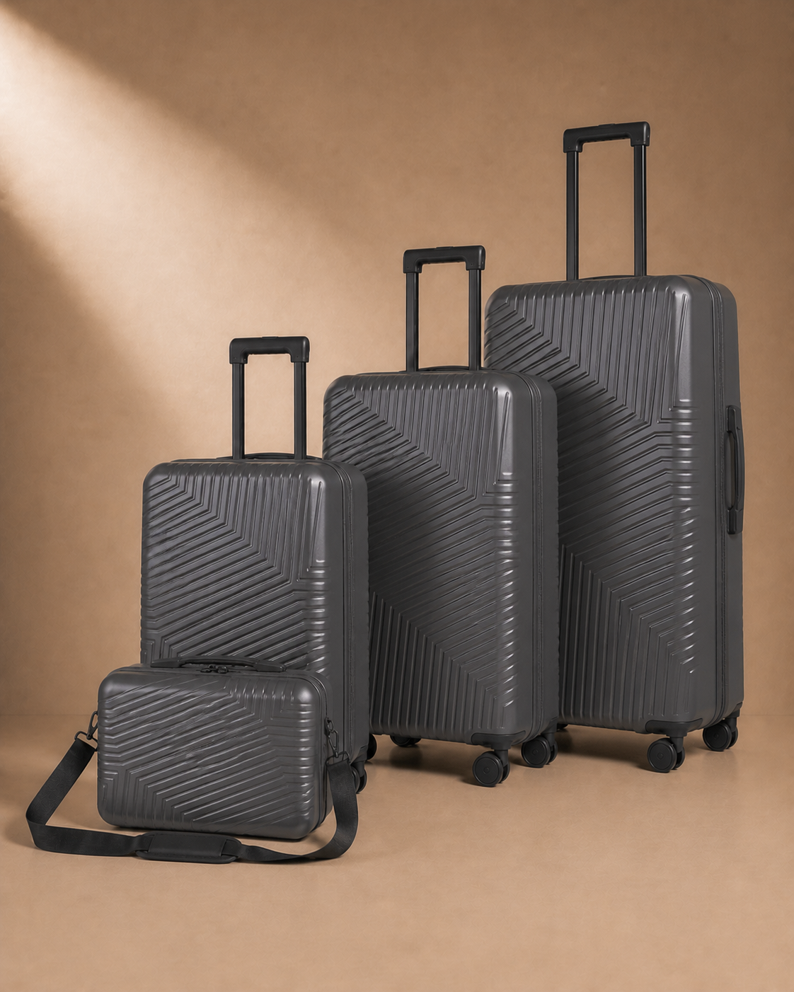 Saundersfoot 3 Piece Hard Shell Suitcase Set with Travel Bag and TSA Lock in Grey