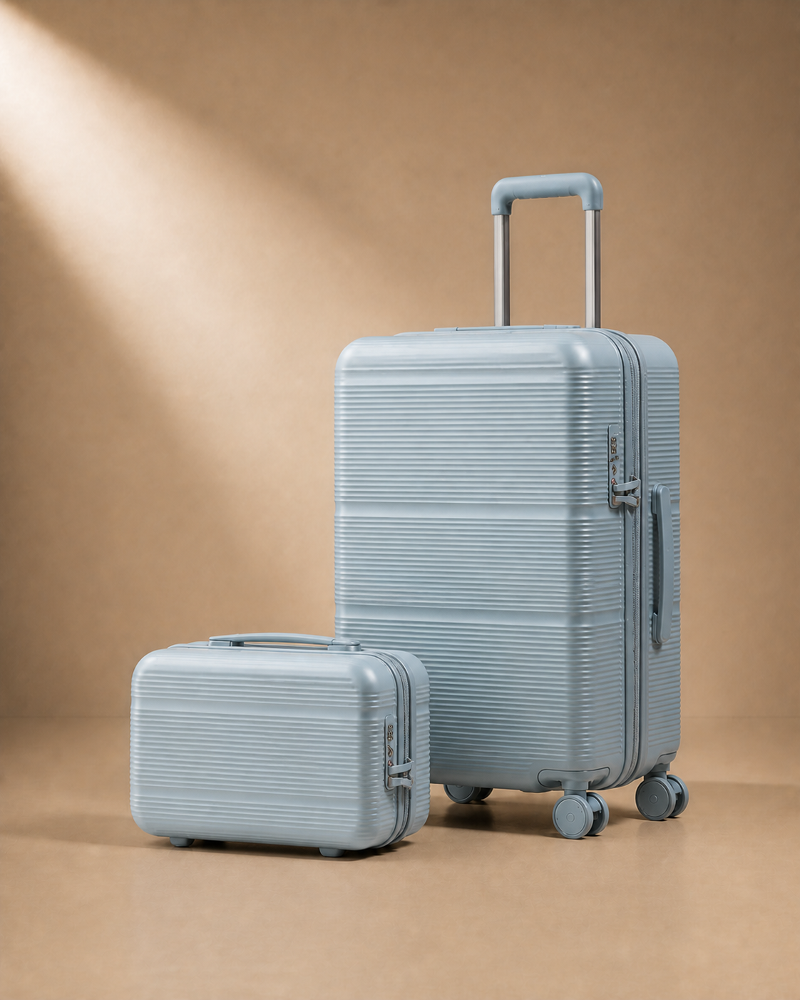 Trebah Travel Makeup Case with Vanity Case - 13/20 Inch in Ice Blue