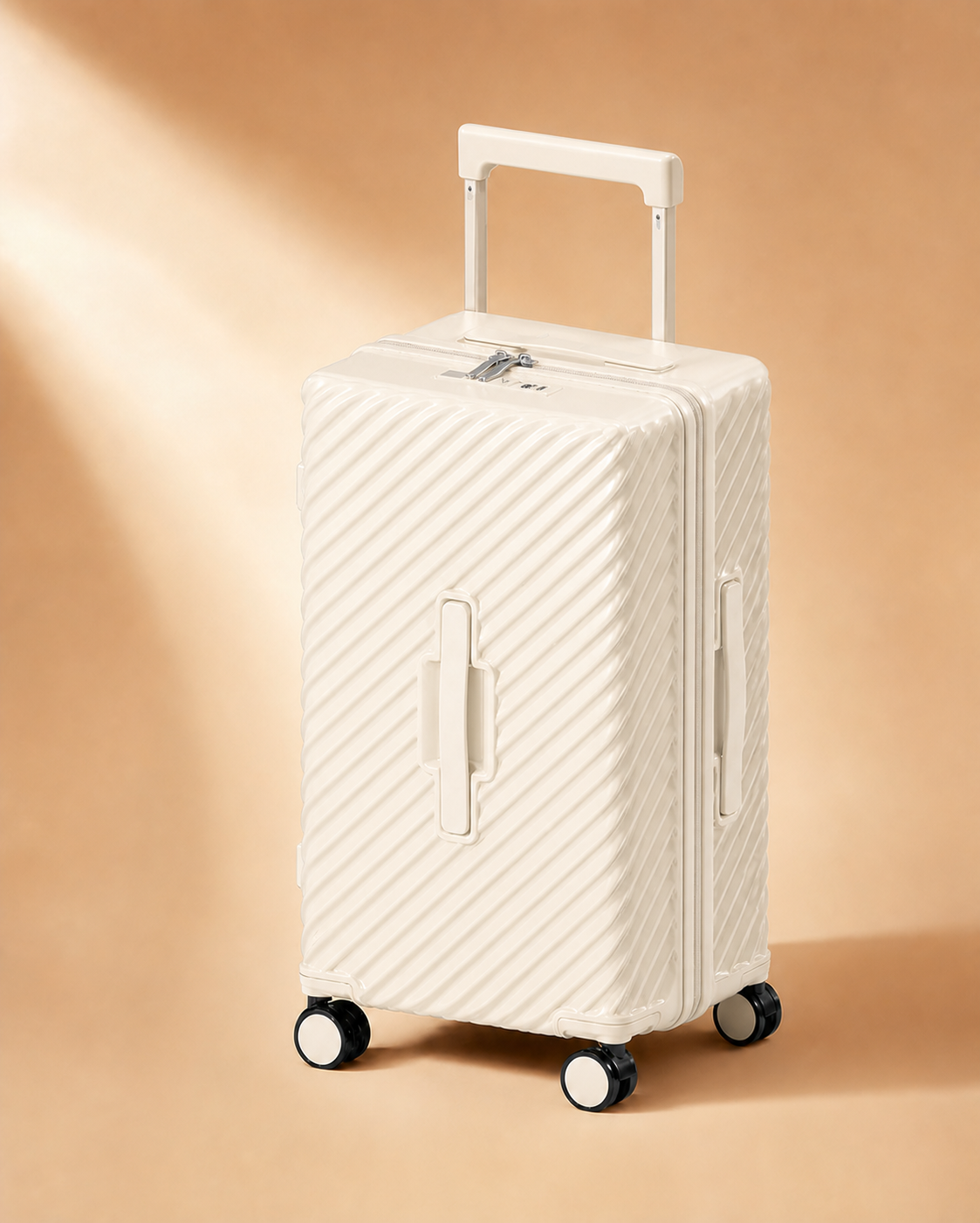 Portloe Cabin Suitcase with Cup Holder - 20-28 Inch with USB Port — view 13