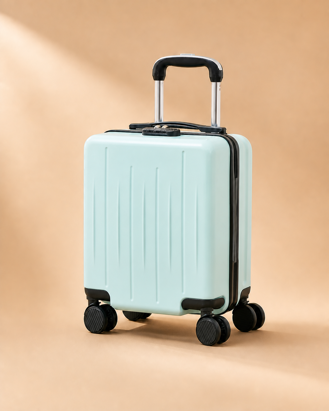 Fowey 14 Inch Hard Shell Travel Makeup Case in Mint Green