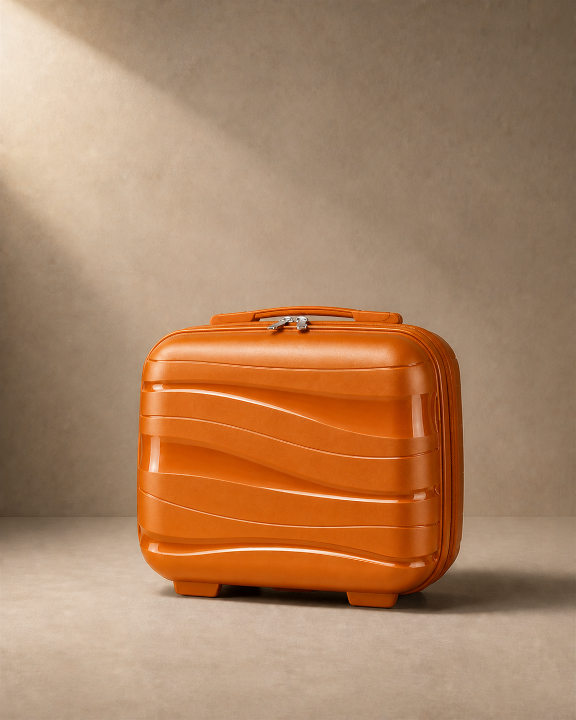 Housel Lightweight 14 Inch Hard Shell Travel Makeup Case in Orange