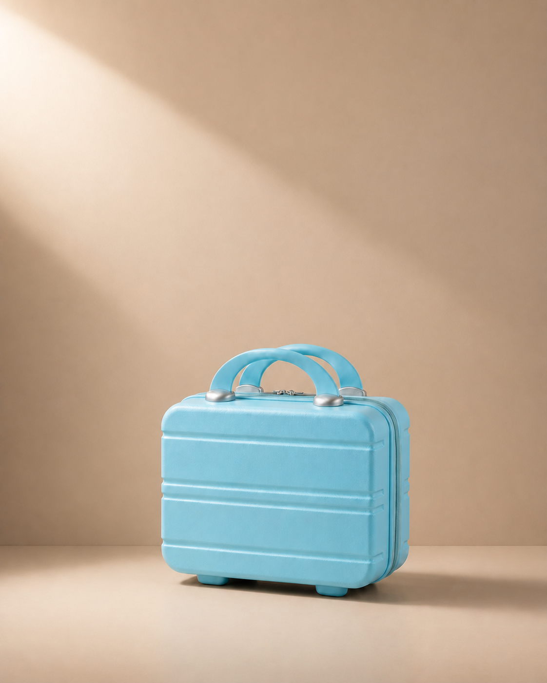 Prussia Hard Shell Travel Makeup Case in Light Blue - front product view