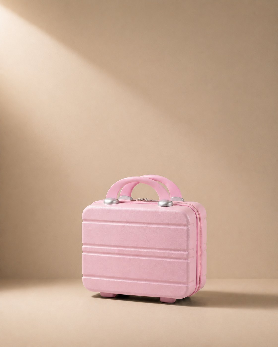 Prussia Hard Shell Travel Makeup Case in Pink - front product view