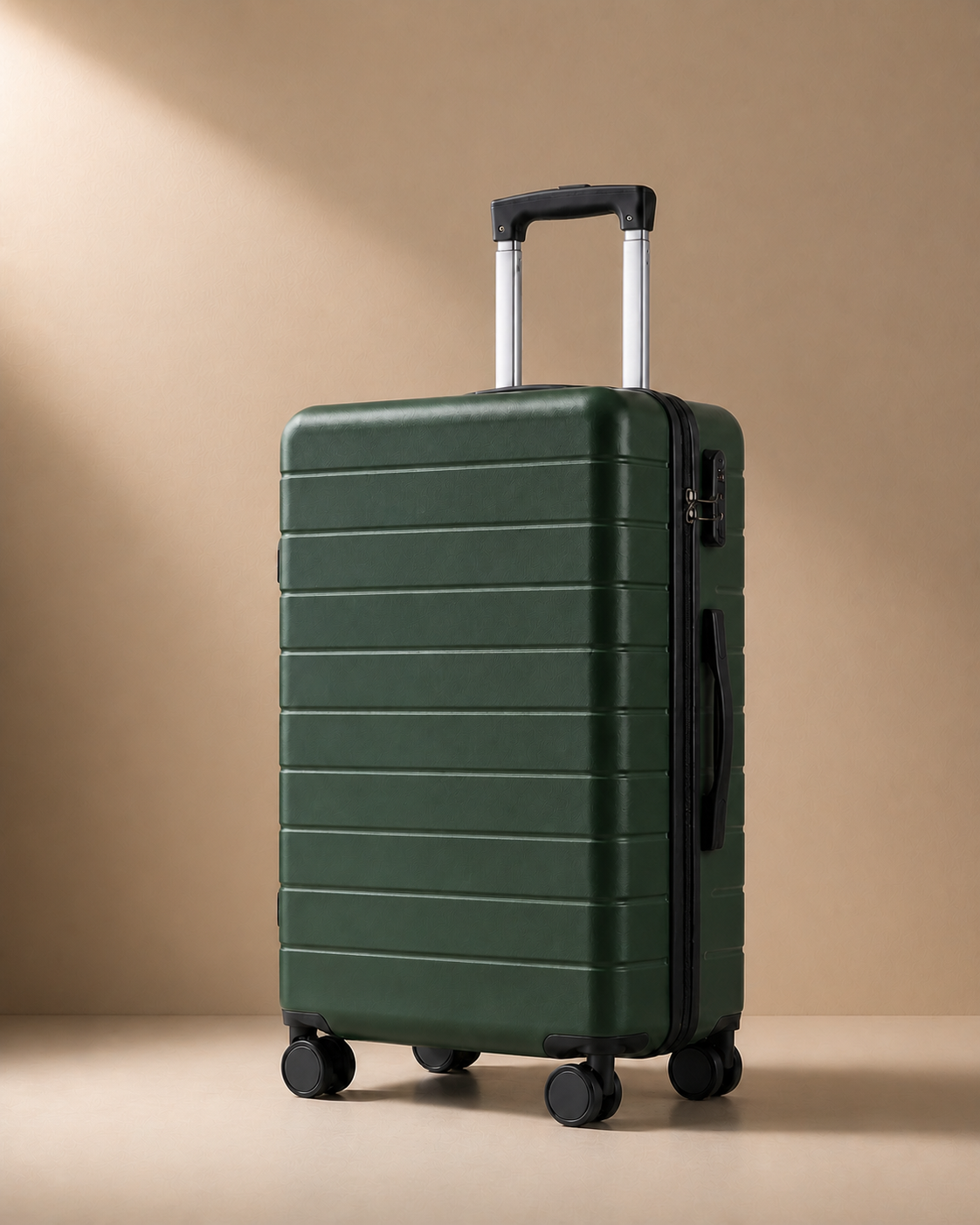 Southwold Scratch-Resistant Travel Suitcase in Green, 28 Inch - front view