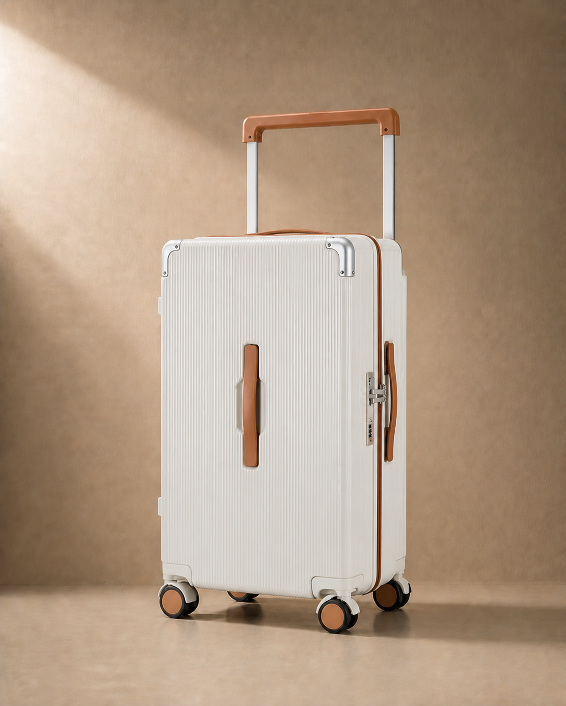 Silverdale Large Capacity Hard Shell Cabin Suitcase - 20-28 Inch in White