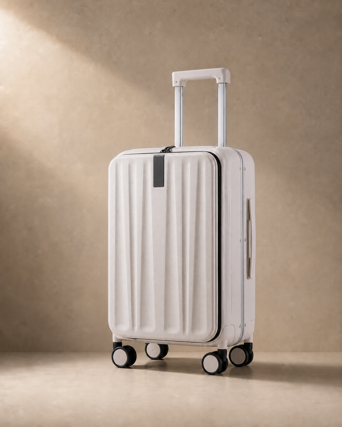 Shaldon Hard Shell Aluminium Frame Cabin Suitcase - 20/24 Inch in White