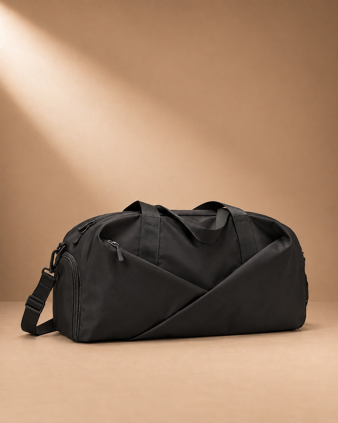Tideswell Women's Gym Bag with Wet Pocket - Black