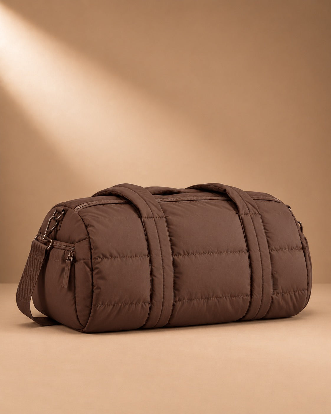 Thirsk Women's Quilted Gym Bag - Brown