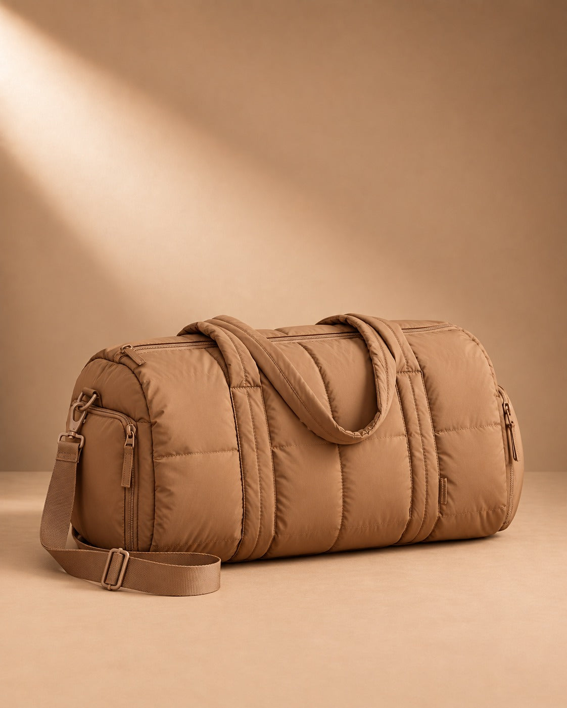 Thirsk Women's Quilted Gym Bag - Camel