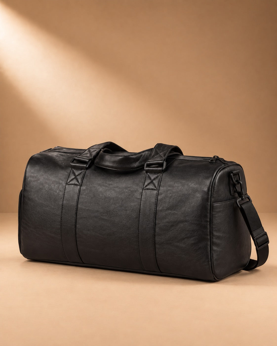 Hawes Leather Duffle Bag - bout