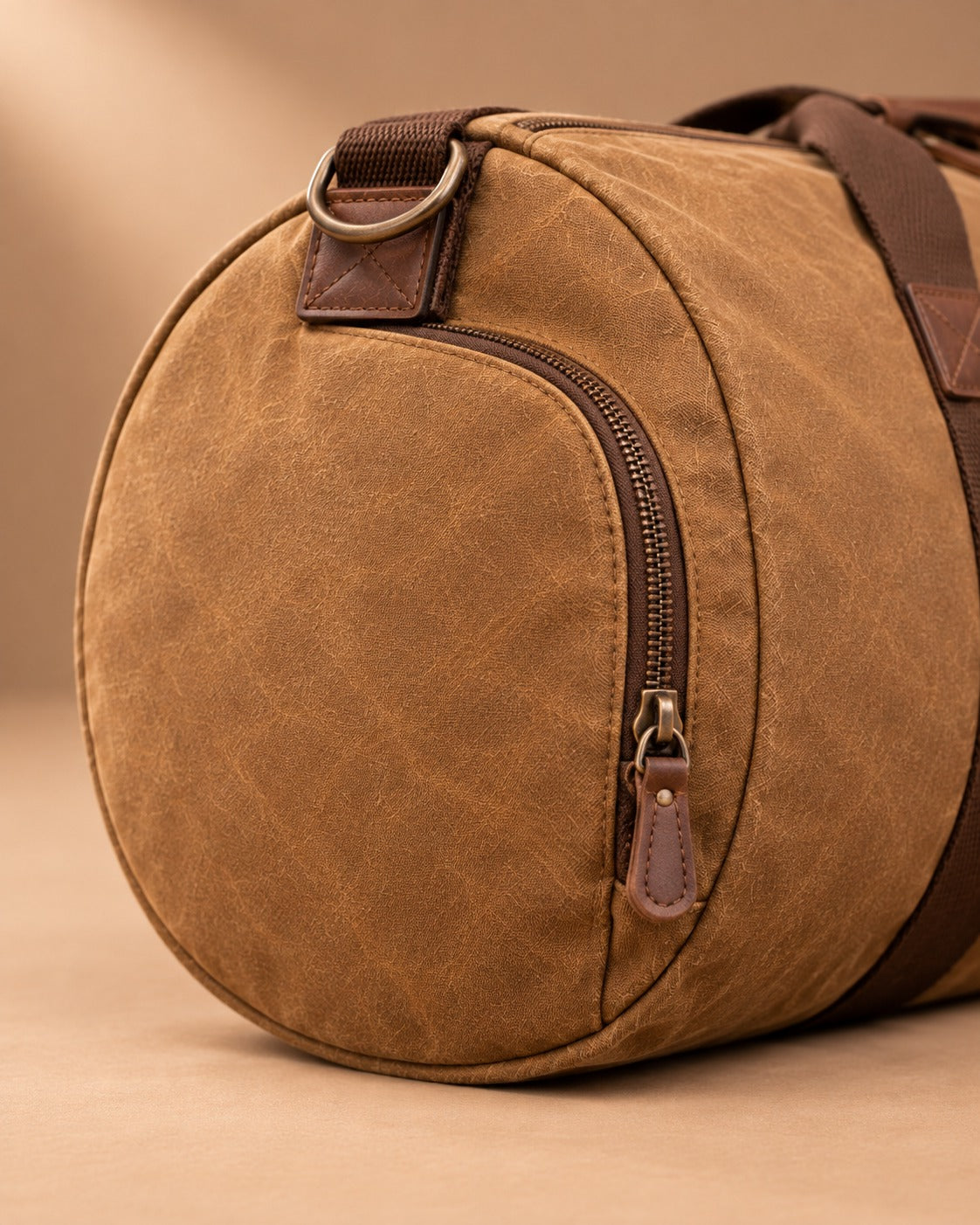 Carperby Vintage Canvas Barrel Duffle Bag