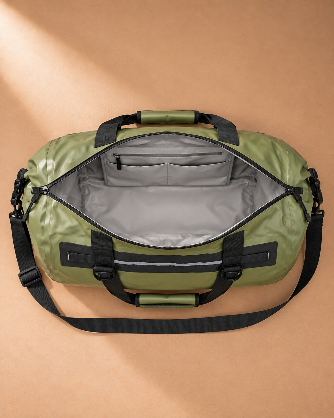 Wensley Waterproof Roll Top Duffle Bag - interieur