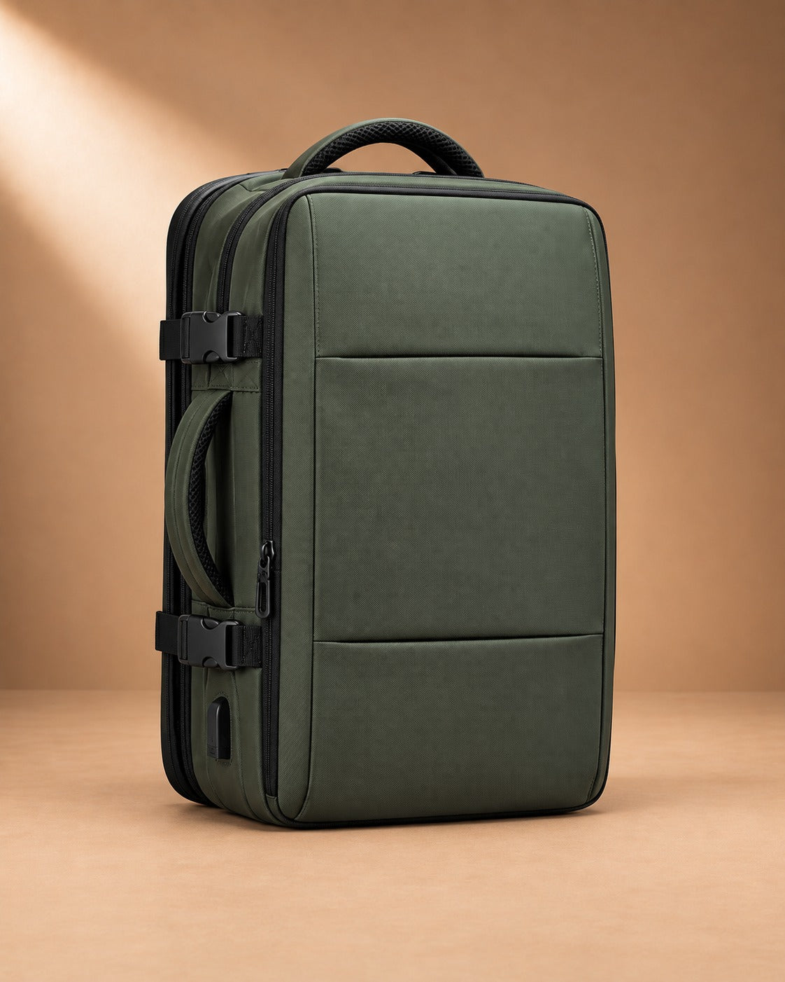 Wasdale Expandable Cabin Travel Backpack 37L/45L - green