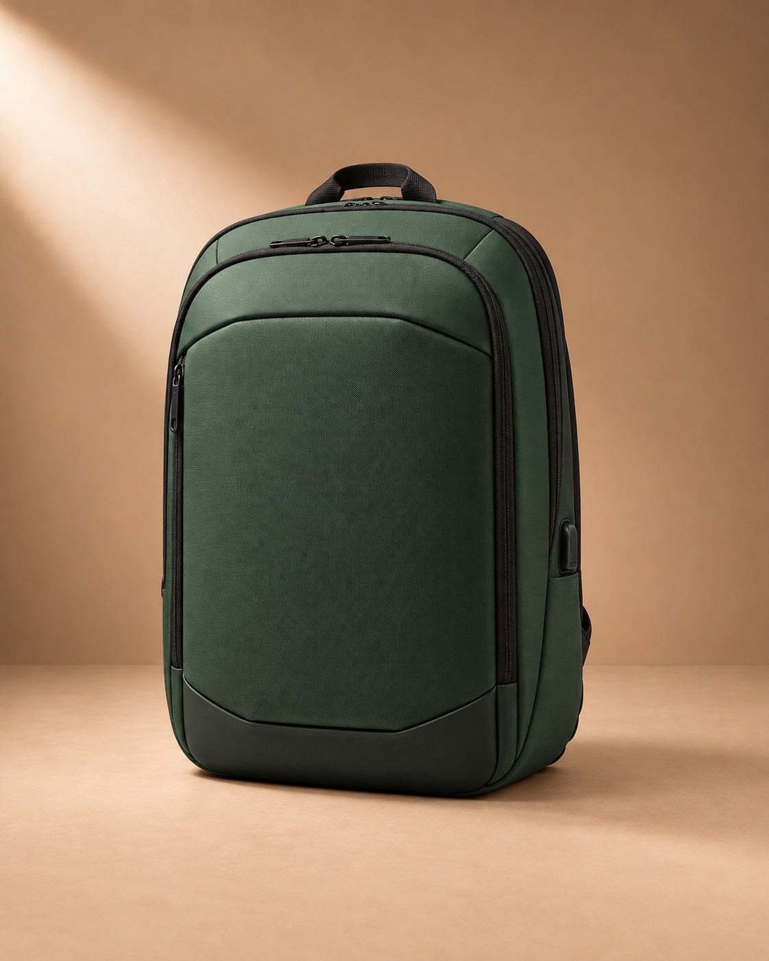 Ardnamurchan Expandable 17.3 Inch Laptop Backpack - Green