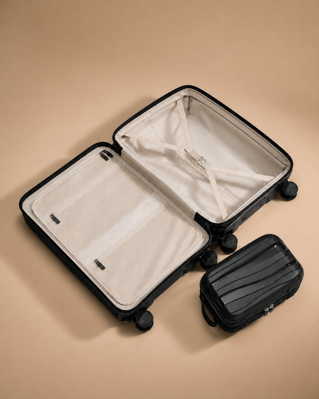 Gairloch Lightweight Expandable Cabin Suitcase - Open Interior View