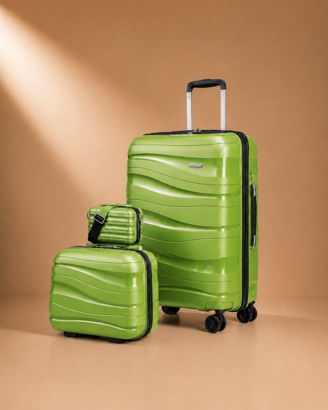 Gairloch Luggage Set in Green - Studio Product View